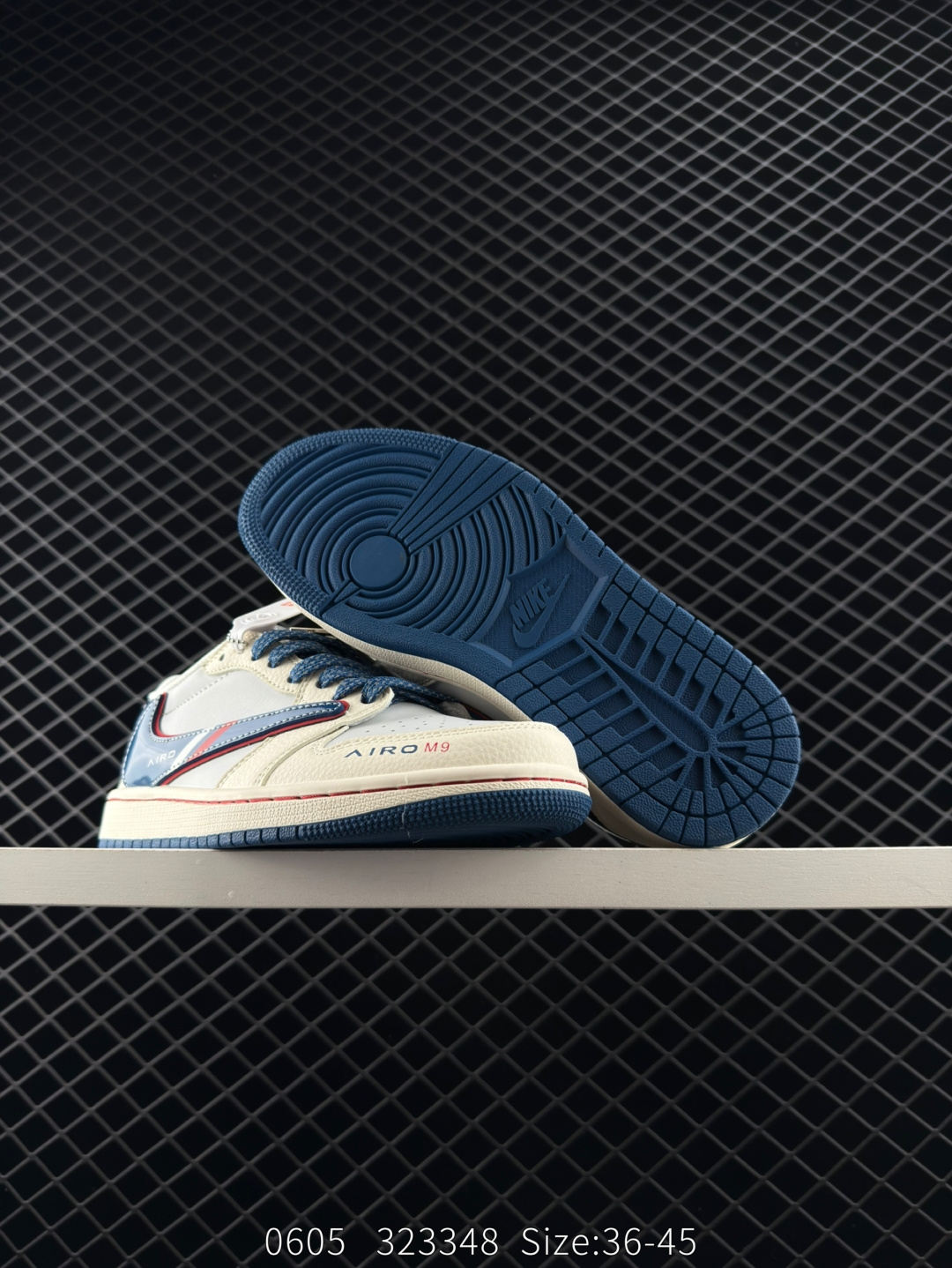 Air Jordan 1 Low GS”Light Smoke Grey/Black“